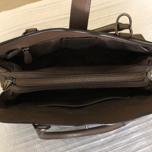 Handbag - Picture 5 of 11